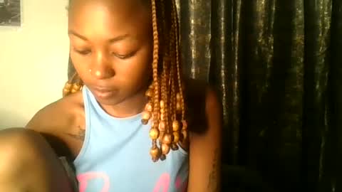 Snapshot of petite_queen69 chatting on June 23, 2026, 7:12 pm petite_queen69 online show from June 23, 2026, 7:12 pm