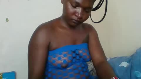 Snapshot of petite_shan chatting on February 4, 2026, 6:52 am petite_shan online show from February 4, 2026, 6:52 am