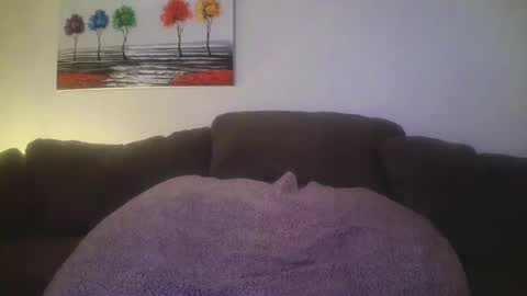 petite treat  online show from February 1, 2025, 11:54 am