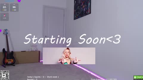 PiperAvery online show from December 31, 2024, 9:17 pm