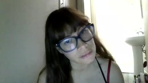 Snapshot of petitedoll30 chatting on June 3, 2026, 10:15 pm Petitedoll30 online show from June 3, 2026, 10:15 pm