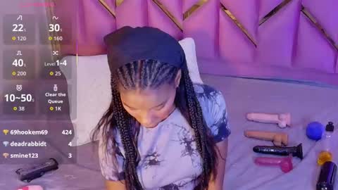 little sharon online show from November 8, 2025, 3:18 am