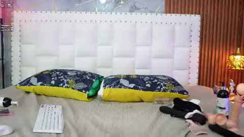 Snapshot of petitelittlemissy chatting on June 10, 2026, 8:41 pm petitelittlemissy online show from June 10, 2026, 8:41 pm