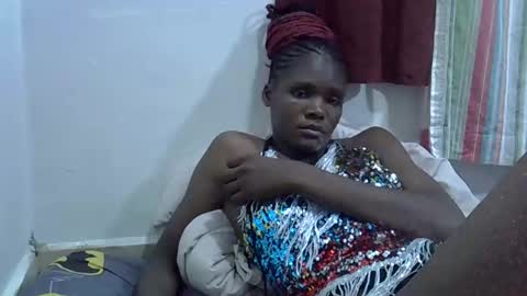 petiteslim2 online show from April 14, 2026, 6:58 pm