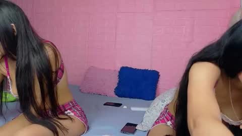 Snapshot of petitestrawberry18 chatting on January 13, 2026, 1:16 pm Tip us ask our names online show from January 13, 2026, 1:16 pm