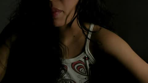 Snapshot of petitgirl_ chatting on May 9, 2026, 2:06 am J A S S online show from May 9, 2026, 2:06 am