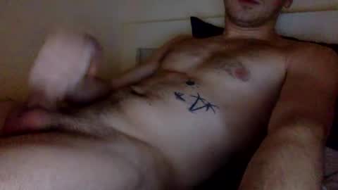 Snapshot of petitpop chatting on January 18, 2025, 6:43 pm petitpop online show from January 18, 2025, 6:43 pm