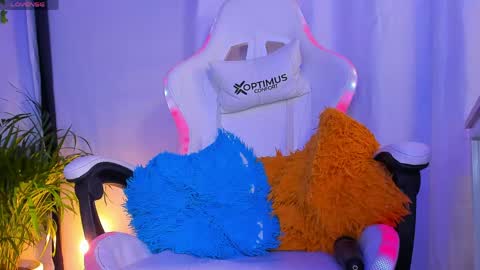 Petter  Coleman online show from April 16, 2026, 1:06 am