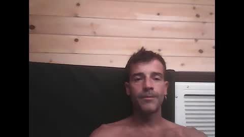 Snapshot of petterr86 chatting on February 20, 2025, 8:47 pm petterr86 online show from February 20, 2025, 8:47 pm