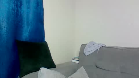 Arielle online show from December 5, 2025, 12:19 am