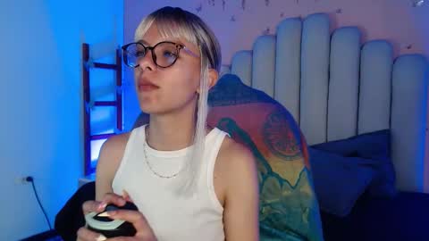 Peyton online show from September 22, 2025, 3:30 am