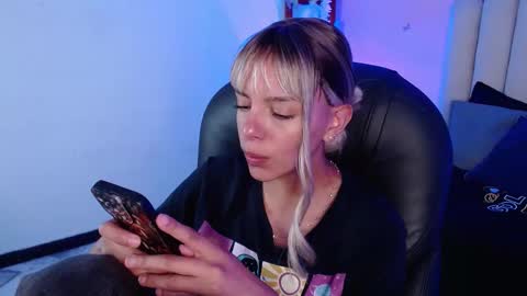 Peyton online show from October 3, 2025, 4:20 am