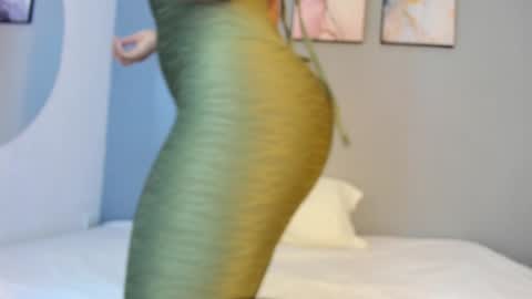 Snapshot of peytonrosse chatting on January 23, 2025, 12:19 pm Peyton Rosse online show from January 23, 2025, 12:19 pm