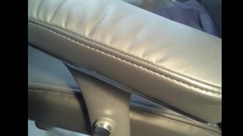 Snapshot of pg19531107 chatting on November 30, 2025, 2:32 pm Paul online show from November 30, 2025, 2:32 pm