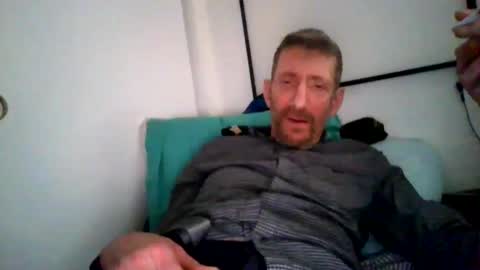 Snapshot of pgrower chatting on April 18, 2026, 12:20 pm pgrower online show from April 18, 2026, 12:20 pm
