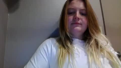 PhatAssBlond online show from December 8, 2024, 2:41 pm