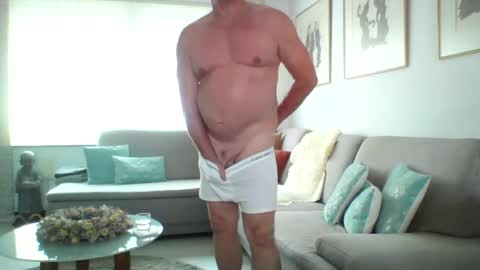 Phil online show from July 3, 2026, 1:06 pm