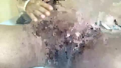 Snapshot of phil97224 chatting on February 24, 2026, 12:25 pm Philou972 online show from February 24, 2026, 12:25 pm