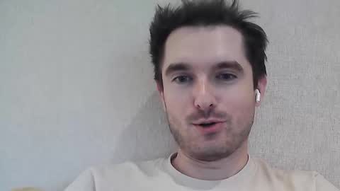 Snapshot of philborison chatting on October 31, 2025, 12:50 pm PhilipBorison online show from October 31, 2025, 12:50 pm