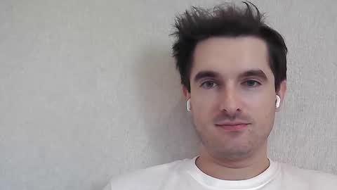 Snapshot of philborison chatting on November 13, 2025, 12:04 pm PhilipBorison online show from November 13, 2025, 12:04 pm