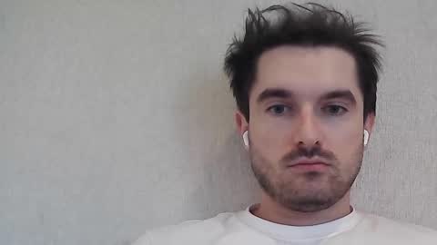 Snapshot of philborison chatting on November 19, 2025, 1:22 pm PhilipBorison online show from November 19, 2025, 1:22 pm