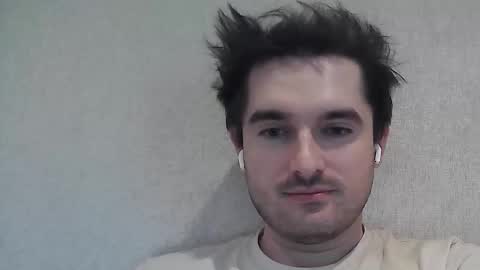 Snapshot of philborison chatting on December 4, 2025, 12:58 pm PhilipBorison online show from December 4, 2025, 12:58 pm