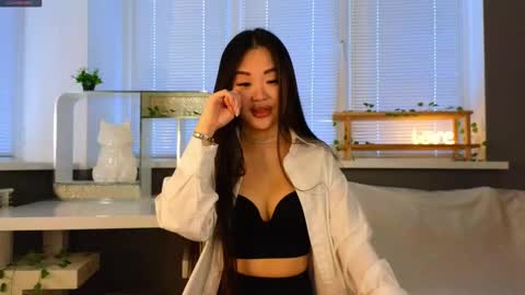 Snapshot of philippabrainard chatting on February 10, 2025, 5:03 am Hello guys Sweet Scarlett here NEXT LIVE 5AM 2 gmt online show from February 10, 2025, 5:03 am