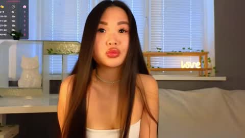 Snapshot of philippabrainard chatting on February 14, 2025, 5:09 am Hello guys Sweet Scarlett here NEXT LIVE 5AM 2 gmt online show from February 14, 2025, 5:09 am