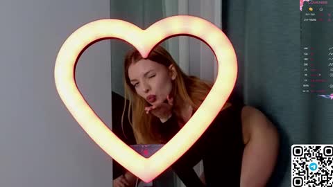 Snapshot of philippabrainard chatting on February 22, 2025, 5:13 pm Hello guys Sweet Scarlett here NEXT LIVE 5AM 2 gmt online show from February 22, 2025, 5:13 pm