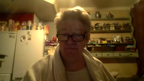 Snapshot of phillboys chatting on January 16, 2026, 5:44 am phillboys online show from January 16, 2026, 5:44 am