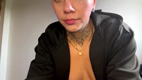 PHILLIP online show from October 25, 2025, 12:56 pm