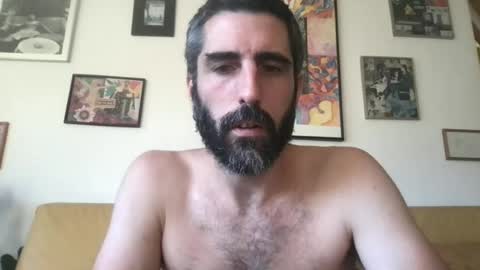 Snapshot of philllaroche chatting on July 24, 2026, 7:50 am Phill online show from July 24, 2026, 7:50 am