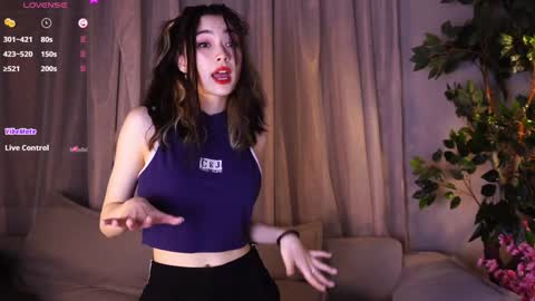 Hitomi oo online show from December 12, 2024, 1:28 pm