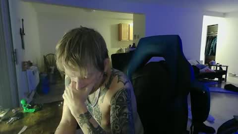 Snapshot of phrostdd chatting on October 25, 2025, 2:30 am FrankenDaddy online show from October 25, 2025, 2:30 am