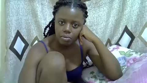 josphine online show from December 3, 2025, 12:14 pm