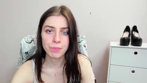 Snapshot of pia_desire chatting on March 15, 2026, 7:58 am P I A online show from March 15, 2026, 7:58 am