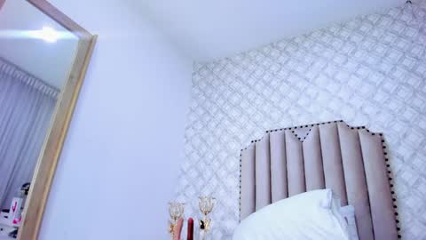    online show from January 5, 2025, 2:52 pm