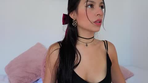 Liz online show from April 14, 2026, 8:37 pm