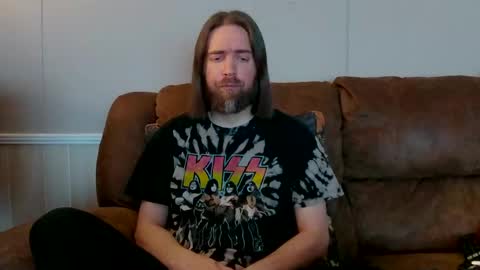 Snapshot of pianoman423 chatting on December 8, 2024, 11:19 pm Jay online show from December 8, 2024, 11:19 pm