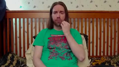 Snapshot of pianoman423 chatting on December 31, 2024, 2:47 pm Jay online show from December 31, 2024, 2:47 pm