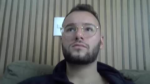 piazaocwbbb online show from October 19, 2025, 3:56 pm