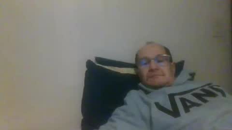 Snapshot of pichoun71 chatting on January 24, 2025, 7:19 am pichoun71 online show from January 24, 2025, 7:19 am