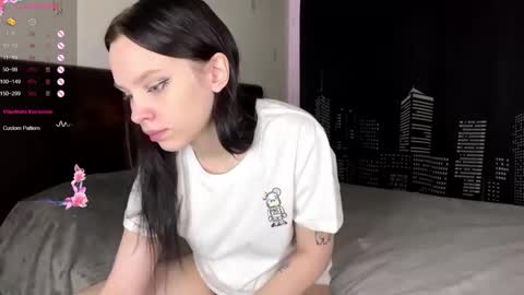 I have no limits in private  online show from February 8, 2026, 1:14 pm