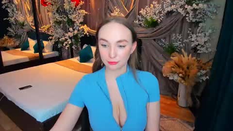 Emelie online show from February 24, 2025, 11:09 pm