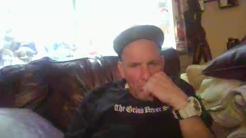 Snapshot of pierce702420 chatting on April 6, 2026, 4:46 am pierce702420 online show from April 6, 2026, 4:46 am