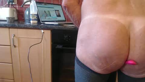 Snapshot of piercedcock069 chatting on October 5, 2025, 8:23 am piercedcock069 online show from October 5, 2025, 8:23 am