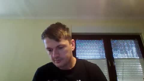 piercingsxxx online show from December 17, 2025, 8:53 am