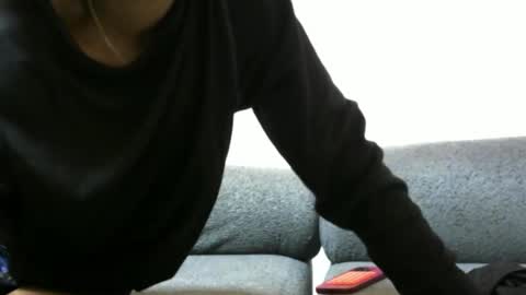 pierosee online show from February 8, 2026, 4:49 am