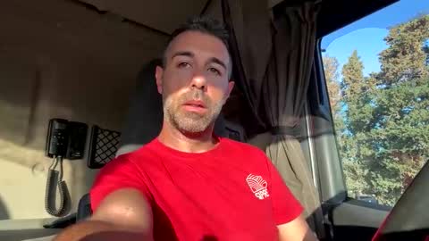 pierotu online show from September 12, 2025, 5:29 am