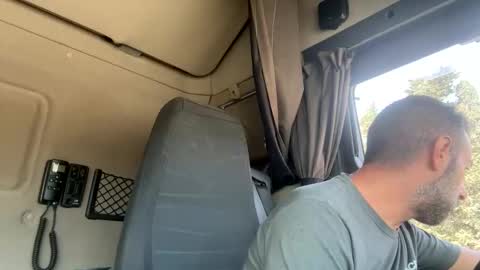 pierotu online show from September 17, 2025, 8:16 am